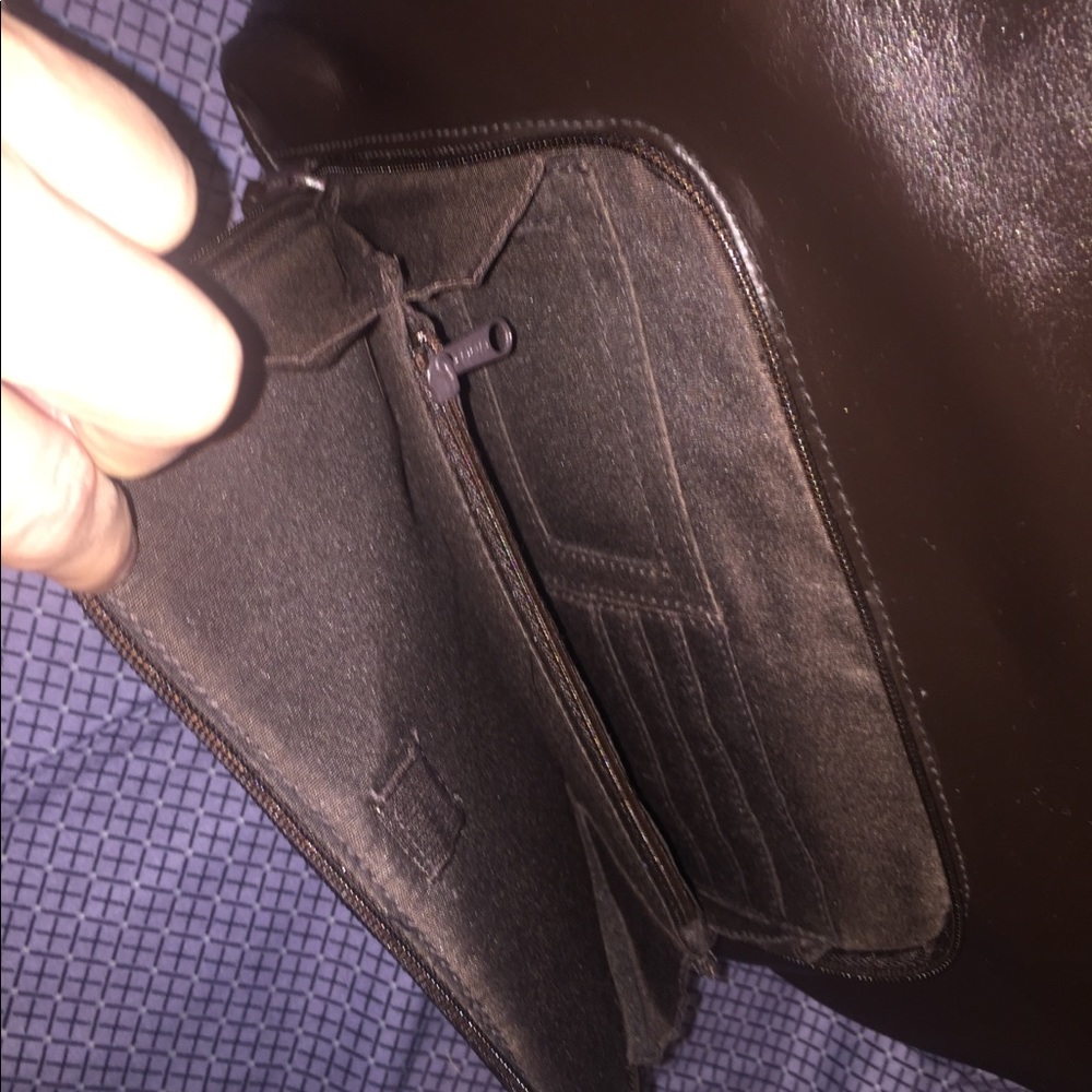 Satchel, Clutch & Organizer Tablet.  GUC - Picture 6 of 8